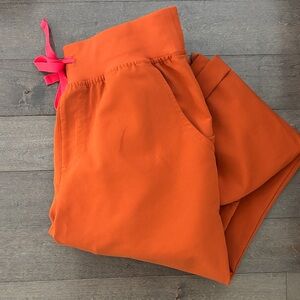 Figs Zamora Jogger Orange with Pink Tie